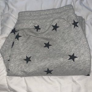 Lucky brand gray and black sweatpants!!